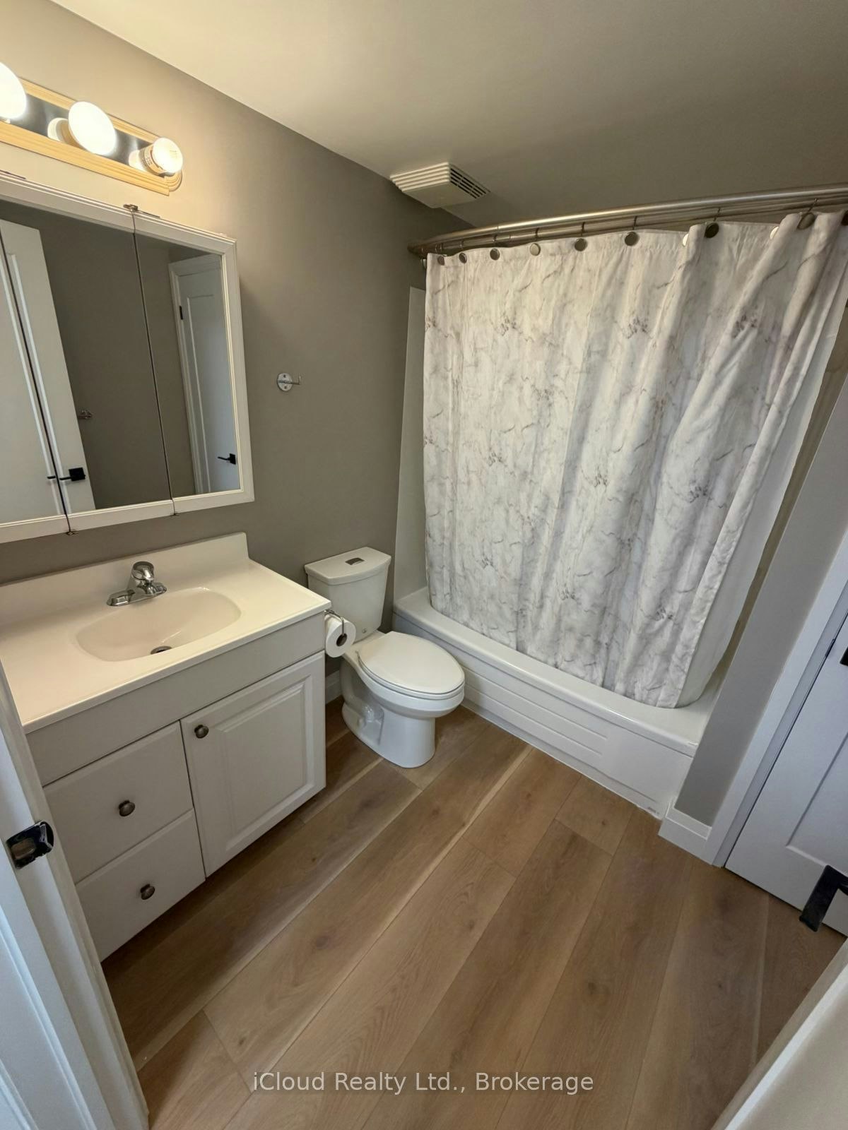 84 Confederation Road, Halton Hills, ON, L7G 3R8 - 8