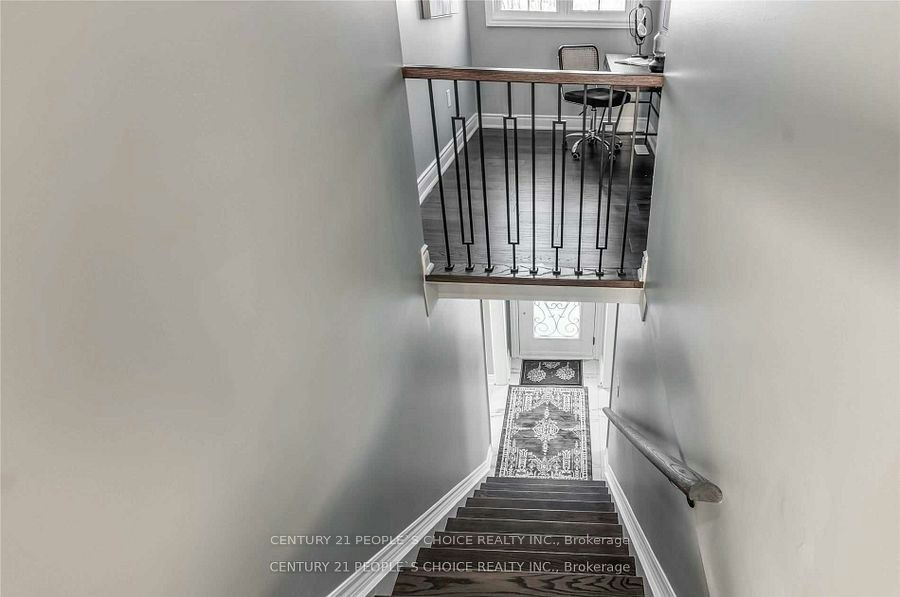 1226 Oxford Avenue, Oakville, ON, L6H 1S5 - 5