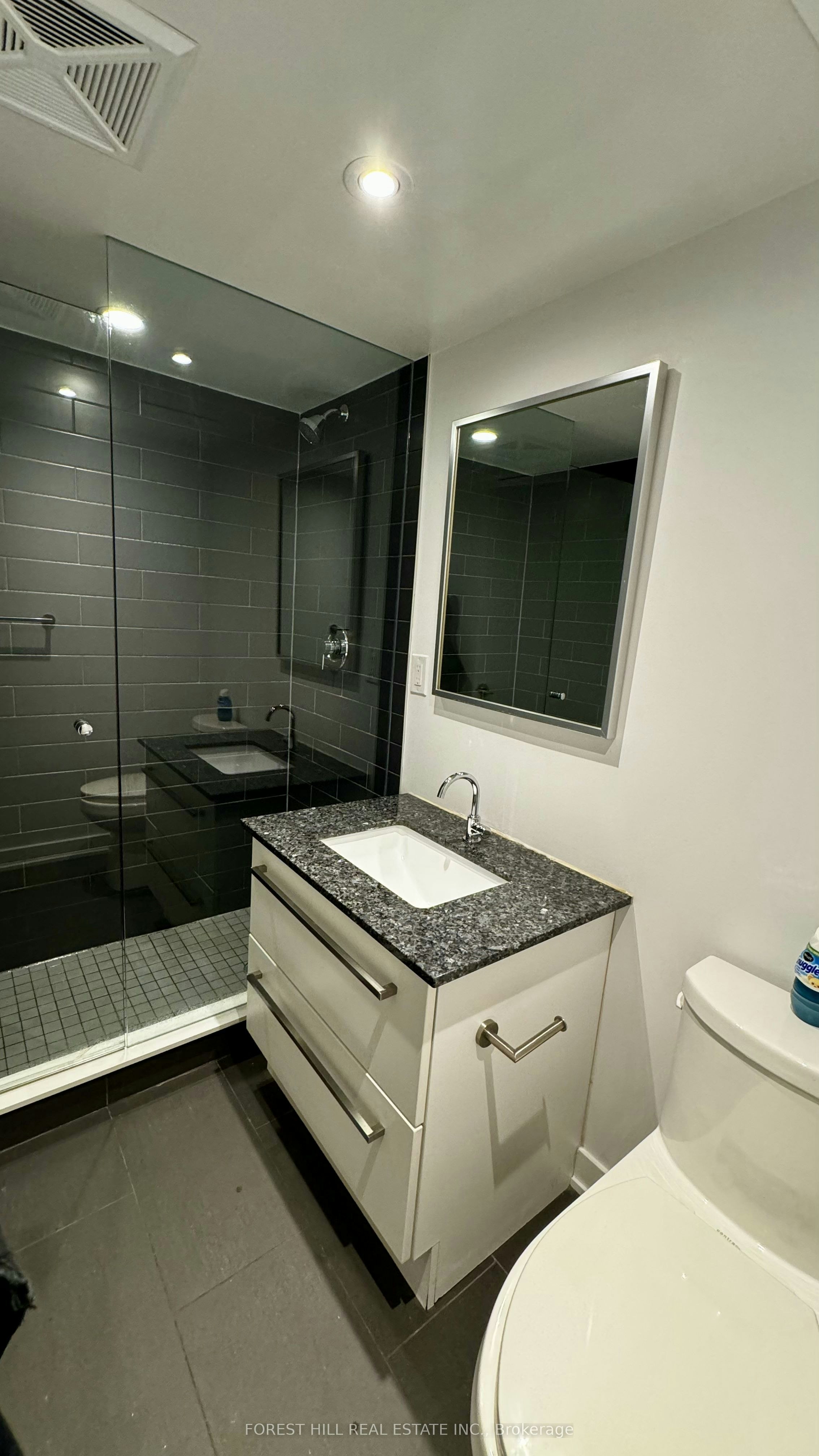 1422-160 Flemington Road, Toronto, ON, M6A 0A9 - 32
