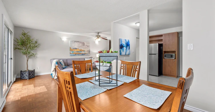 28-6777 Formentera Avenue, Mississauga, ON, L5N 2M3 - 14