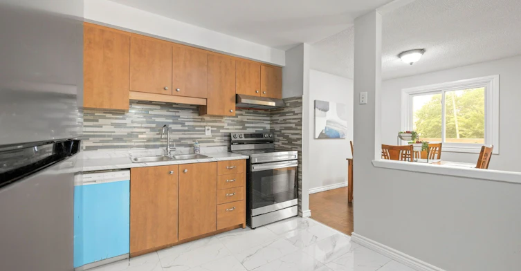28-6777 Formentera Avenue, Mississauga, ON, L5N 2M3 - 17