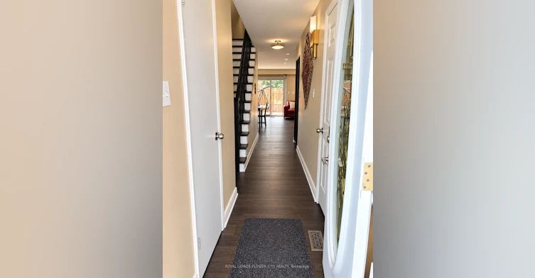 5-5 Foster Crescent, Brampton, ON, L6V 3M7 - 2