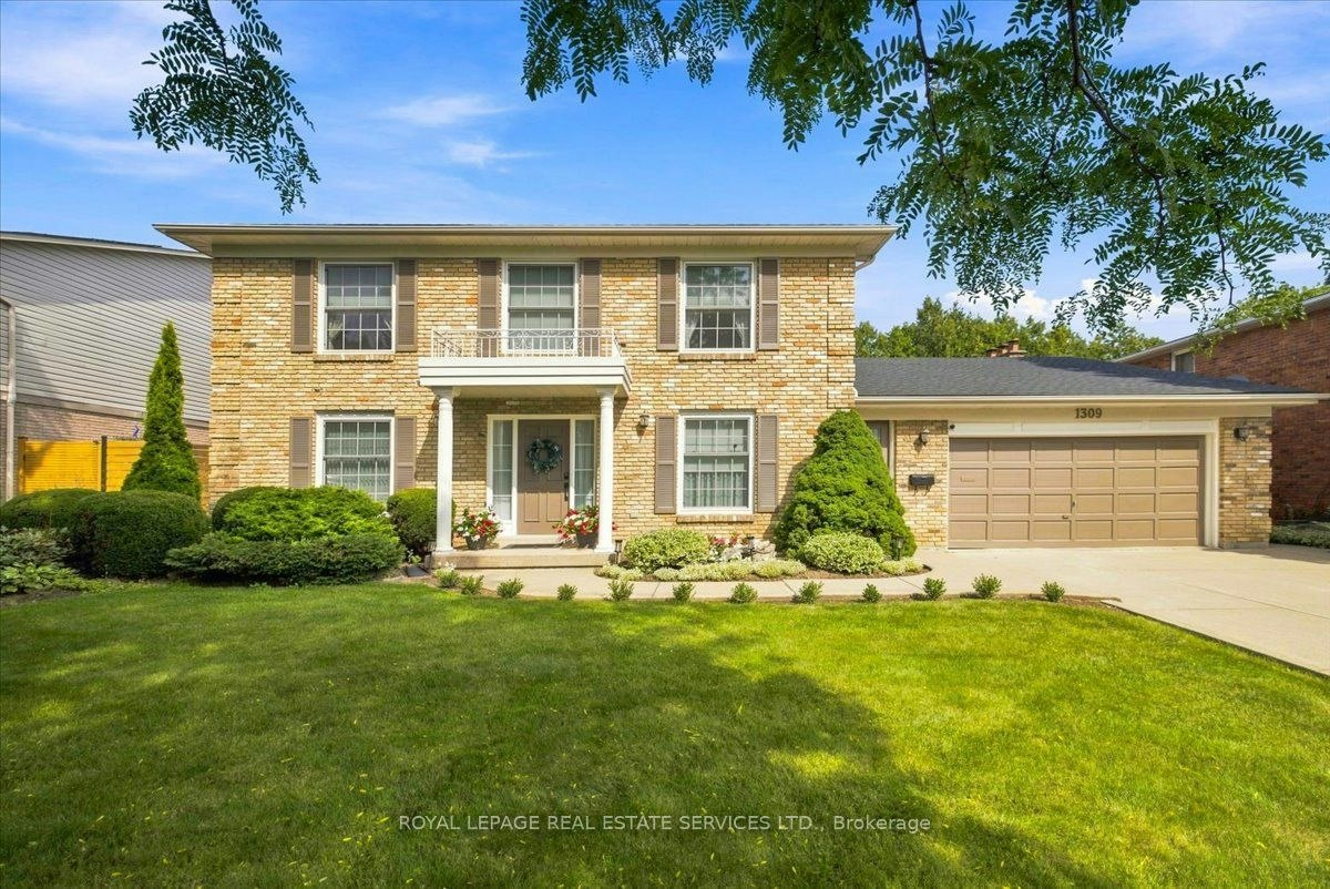 1309 Monmouth Drive, Burlington, ON, L7P 3N4
