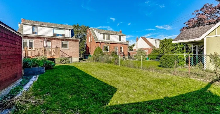 9 Culnan Avenue, Toronto, ON, M8Z 5A9 - 29