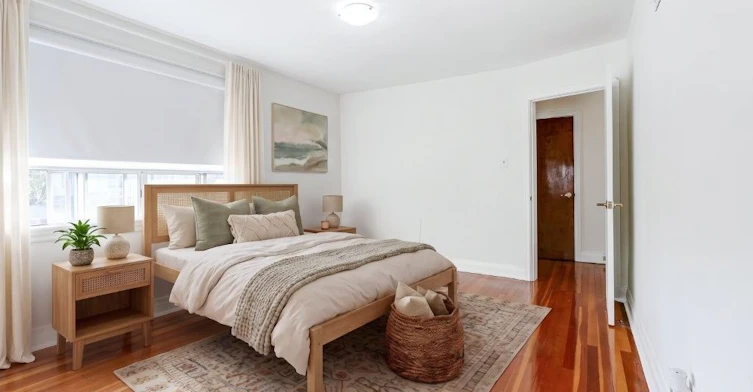 9 Culnan Avenue, Toronto, ON, M8Z 5A9 - 20