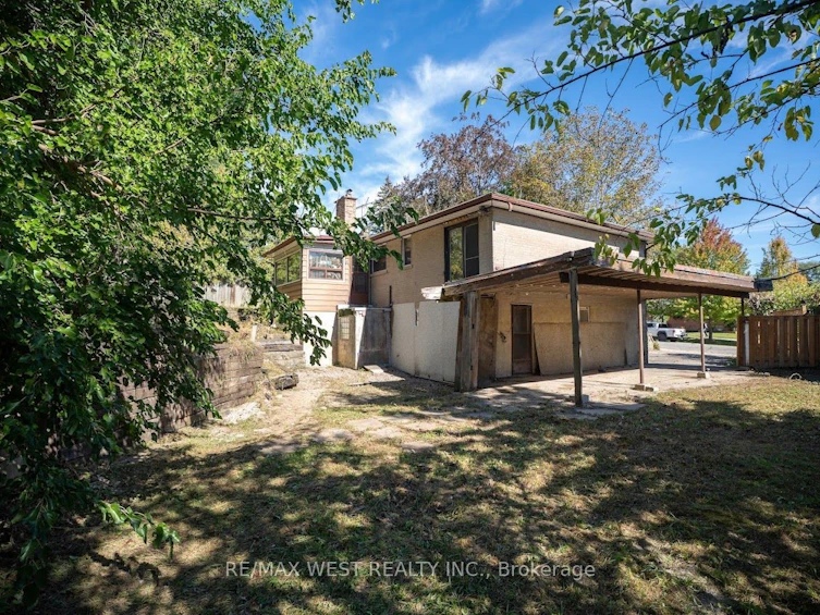 39 Mcmanus Road, Toronto, ON, M9P 2J9 - 11