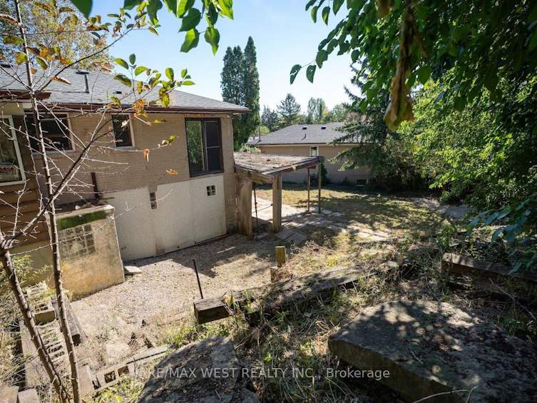 39 Mcmanus Road, Toronto, ON, M9P 2J9 - 14