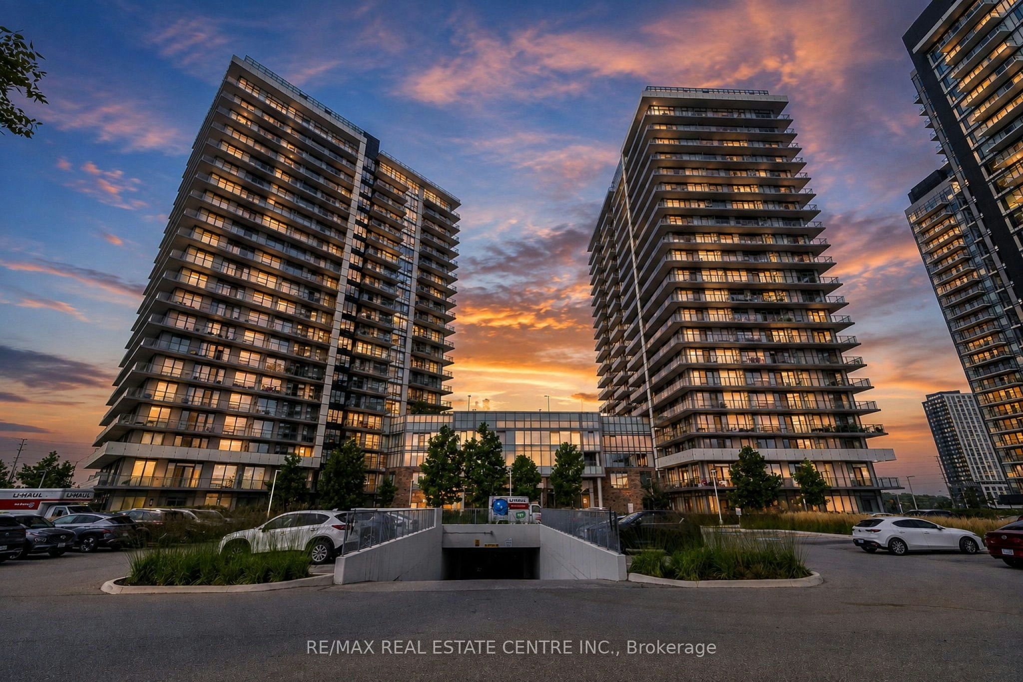 1906-4675 Metcalfe Avenue, Mississauga, ON, L5M 0Z8