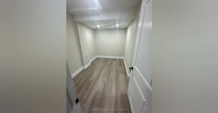 2026 Laurelcrest Place, Oakville, ON, L6M 3T7 - 6