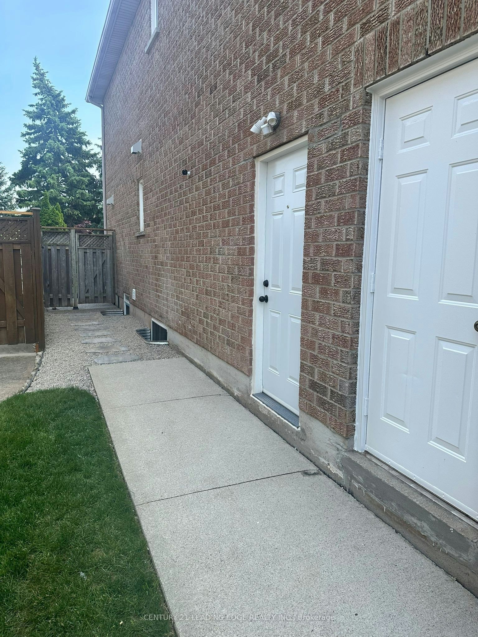 2026 Laurelcrest Place, Oakville, ON, L6M 3T7 - 2