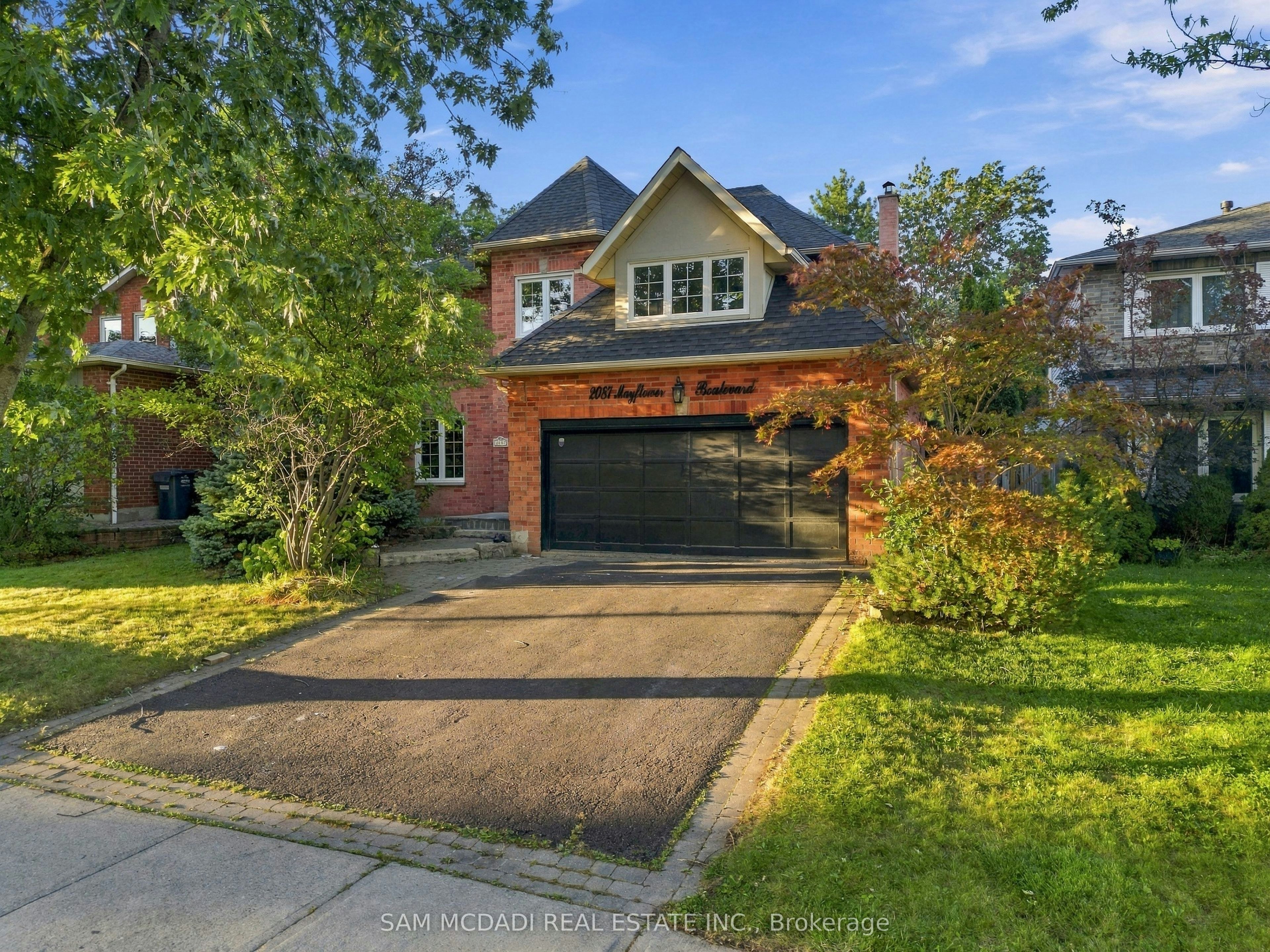 2087 Mayflower Boulevard, Oakville, ON, L6H 4E8