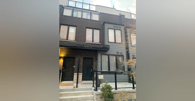 5-2285 Mcnab Lane, Mississauga, ON, L5J 0B3