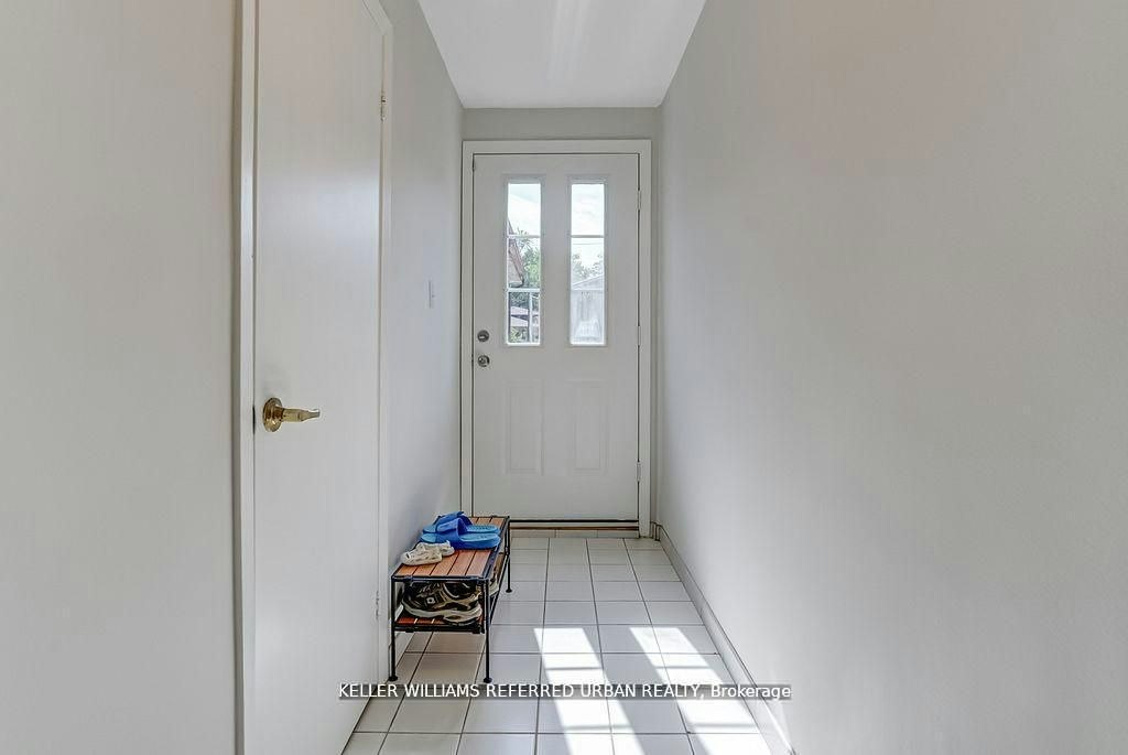 Upper-55 Tedder Street, Toronto, ON, M6M 4X2 - 22
