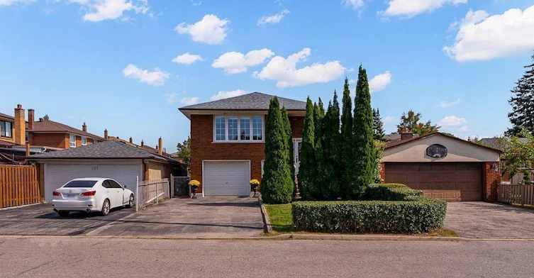 Upper-55 Tedder Street, Toronto, ON, M6M 4X2 - 2