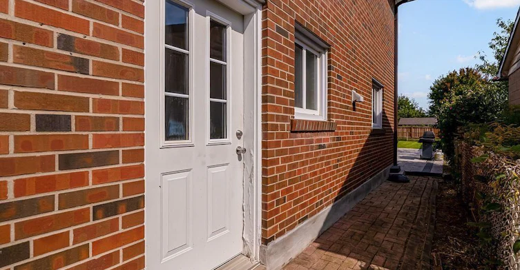 Upper-55 Tedder Street, Toronto, ON, M6M 4X2 - 40