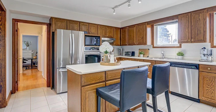 Upper-55 Tedder Street, Toronto, ON, M6M 4X2 - 10