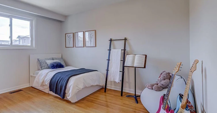 Upper-55 Tedder Street, Toronto, ON, M6M 4X2 - 13