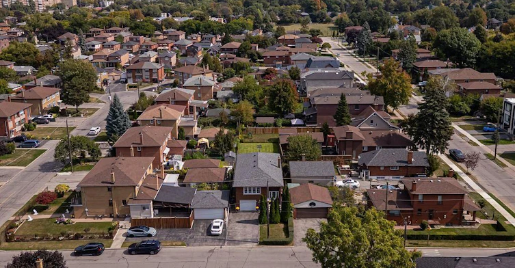 Upper-55 Tedder Street, Toronto, ON, M6M 4X2 - 41