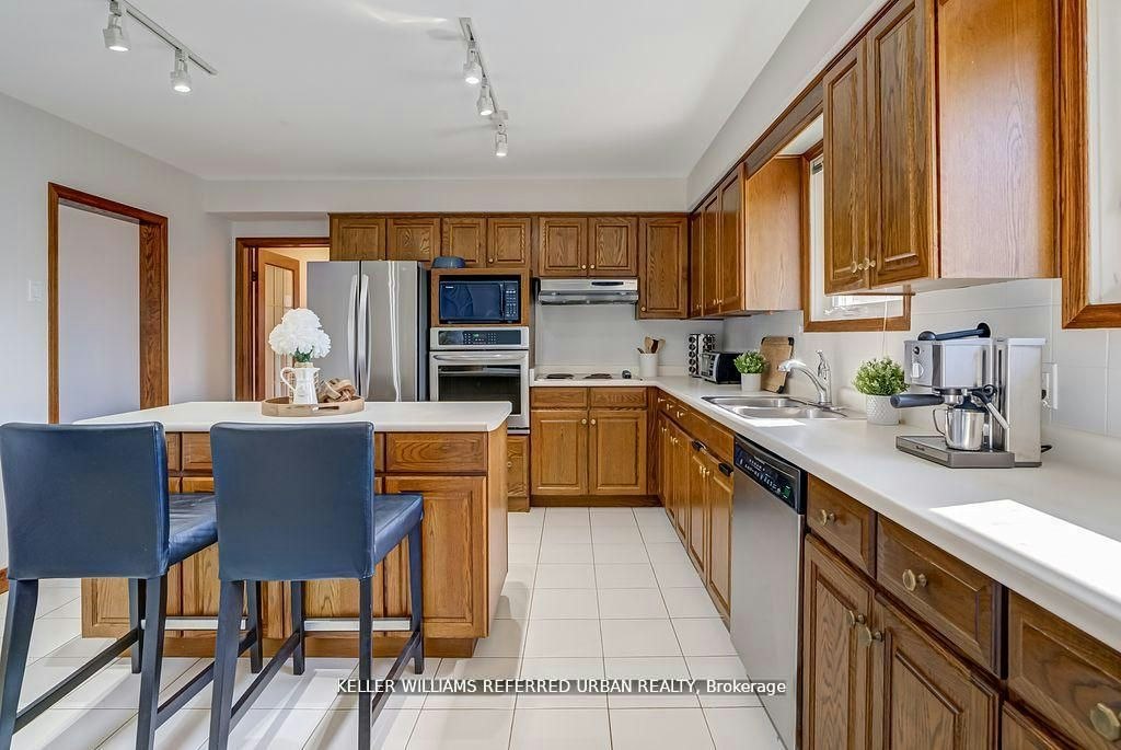 Upper-55 Tedder Street, Toronto, ON, M6M 4X2 - 8