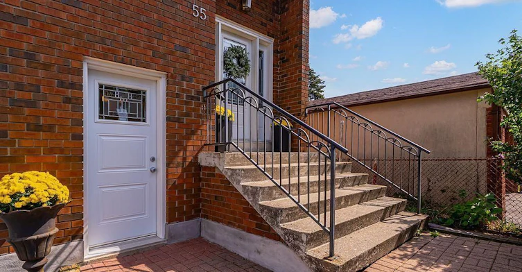 Lower-55 Tedder Street, Toronto, ON, M6M 4X2 - 3