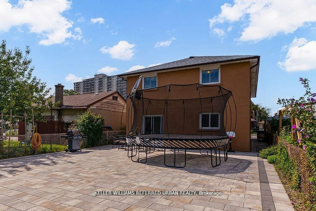 Lower-55 Tedder Street, Toronto, ON, M6M 4X2 - 37
