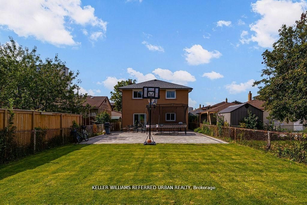 Lower-55 Tedder Street, Toronto, ON, M6M 4X2 - 34