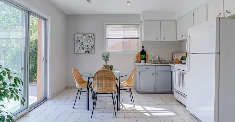 Lower-55 Tedder Street, Toronto, ON, M6M 4X2 - 24