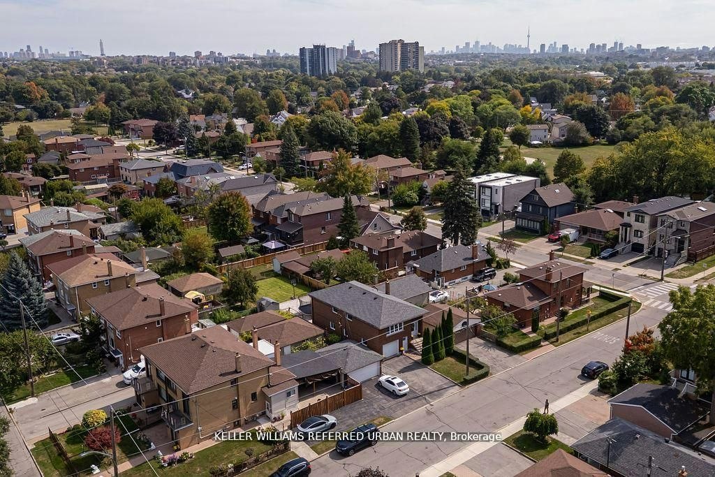 Lower-55 Tedder Street, Toronto, ON, M6M 4X2 - 42