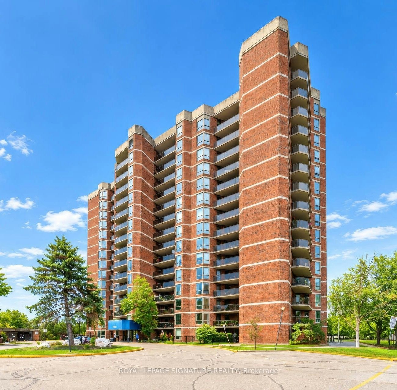 607-238 Albion Road, Toronto, ON, M9W 6A7