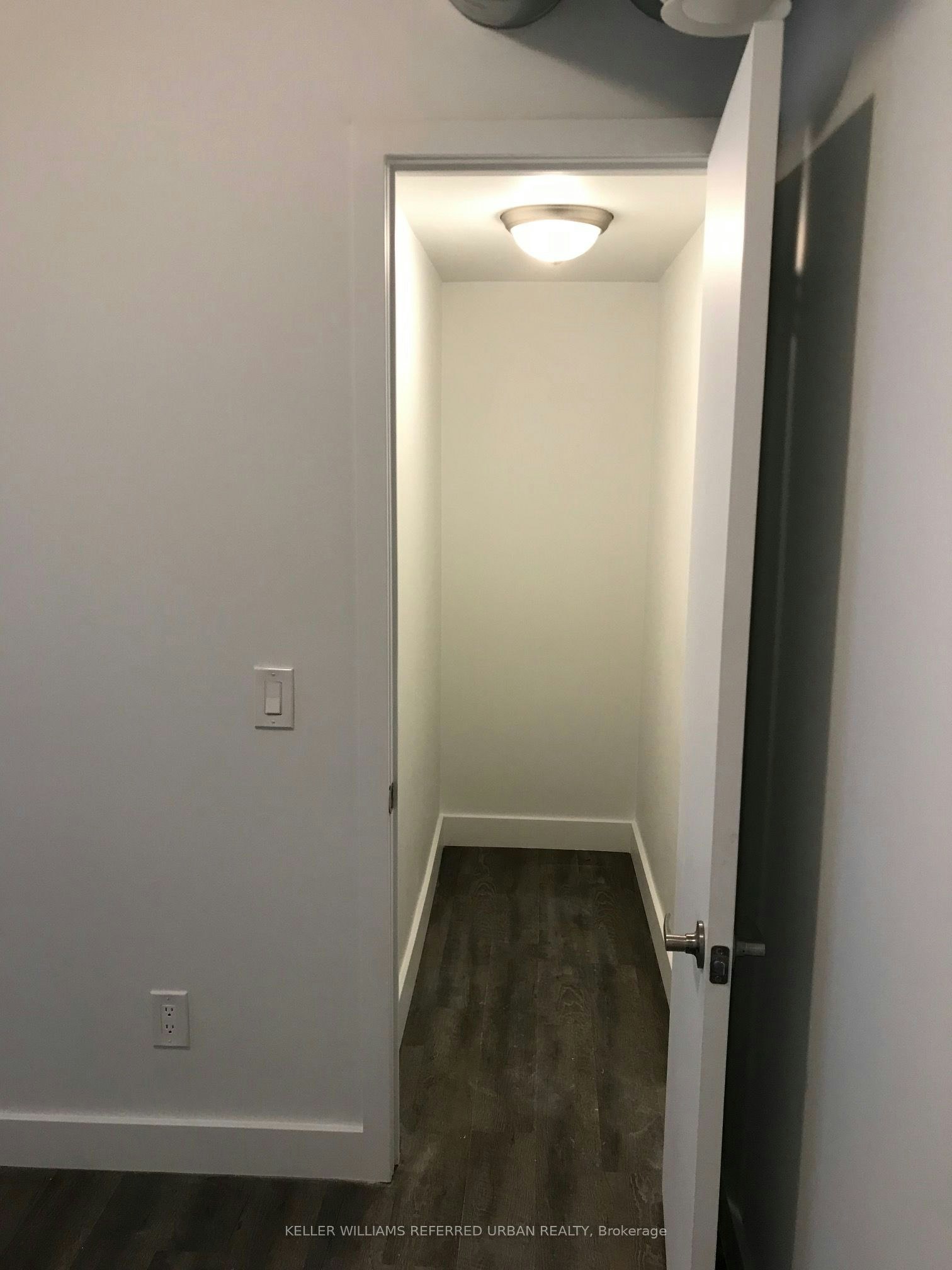 Room 2-344 Bartlett Avenue N, Toronto, ON, M6H 3G7 - 7