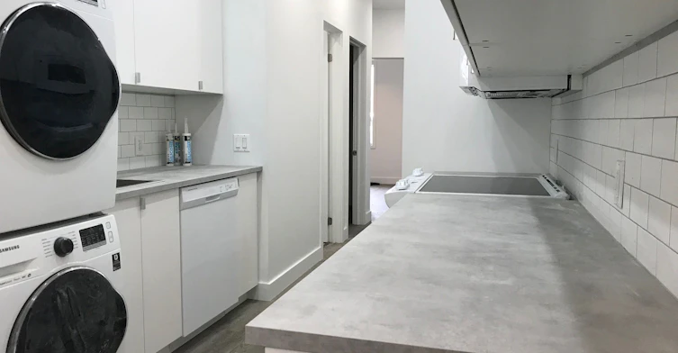 Room 2-344 Bartlett Avenue N, Toronto, ON, M6H 3G7 - 2