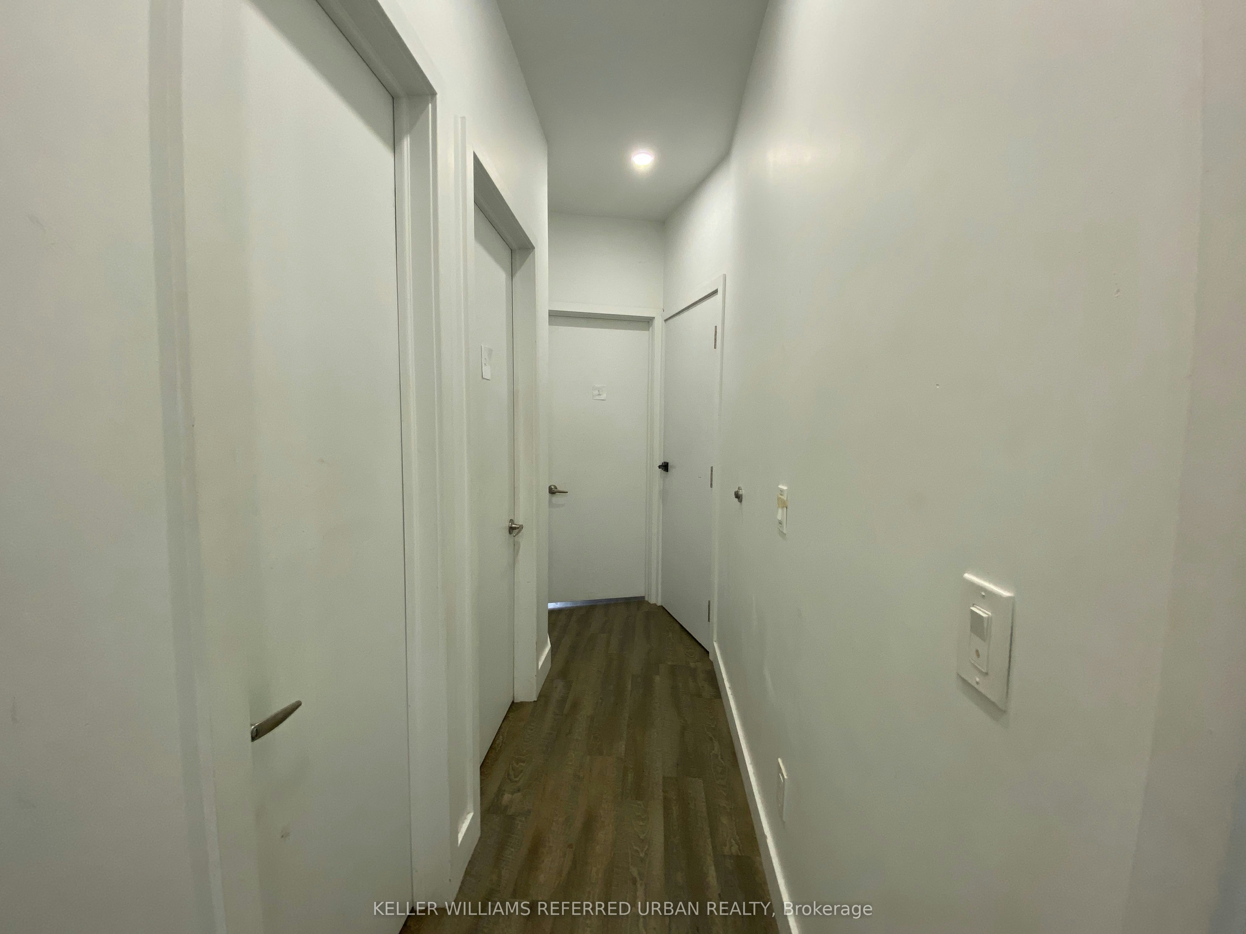 Room 2-344 Bartlett Avenue N, Toronto, ON, M6H 3G7 - 5
