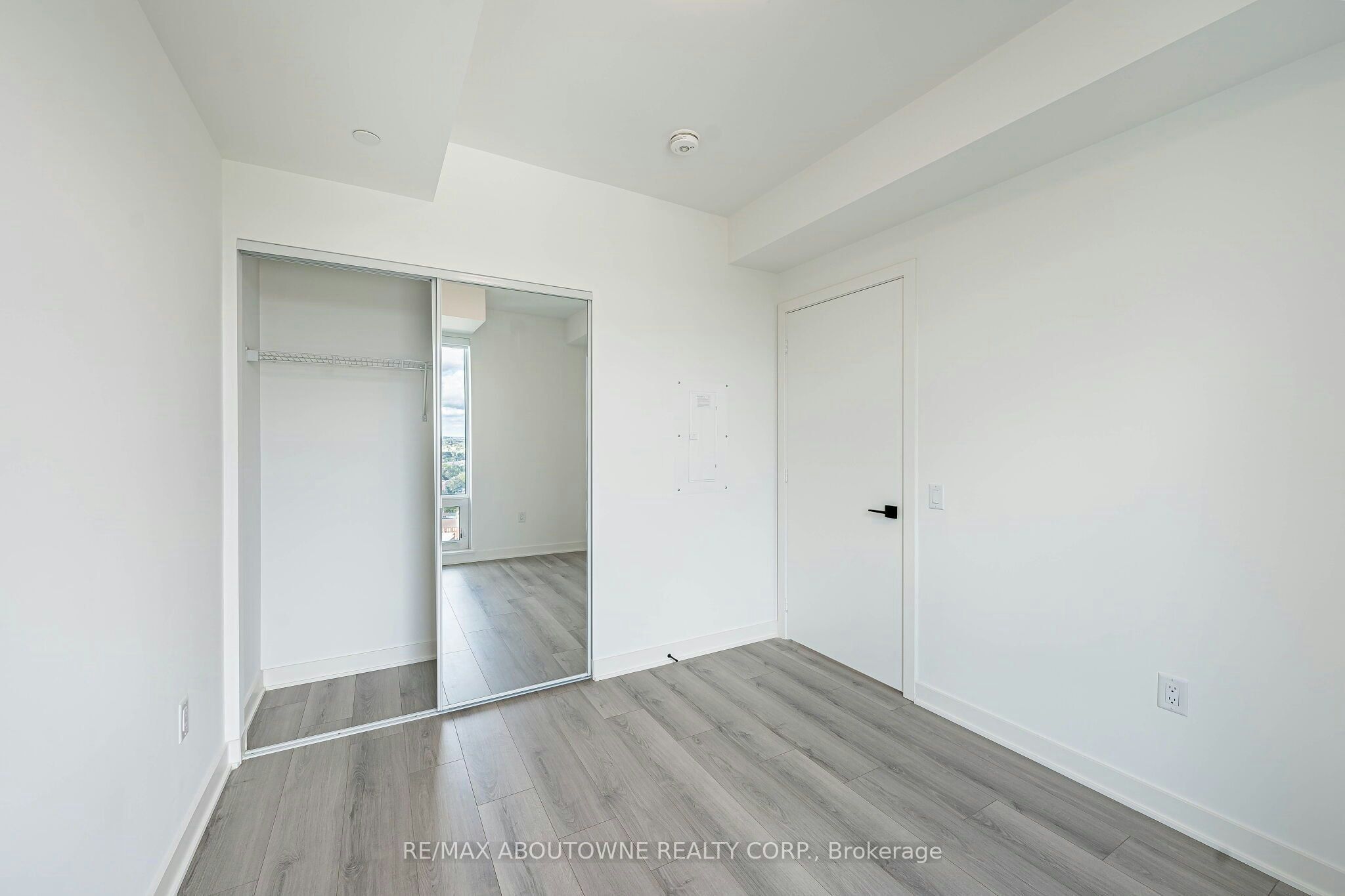 2703-1185 Dupont Street, Toronto, ON, M6H 0G5 - 23