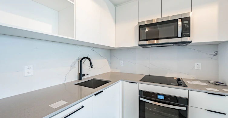 2703-1185 Dupont Street, Toronto, ON, M6H 0G5 - 17
