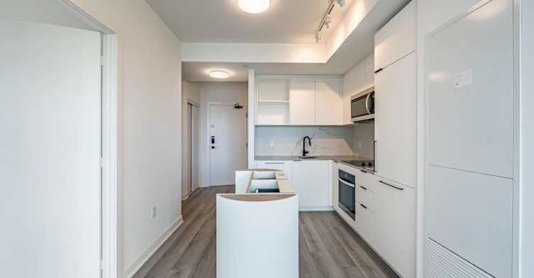 2703-1185 Dupont Street, Toronto, ON, M6H 0G5 - 14