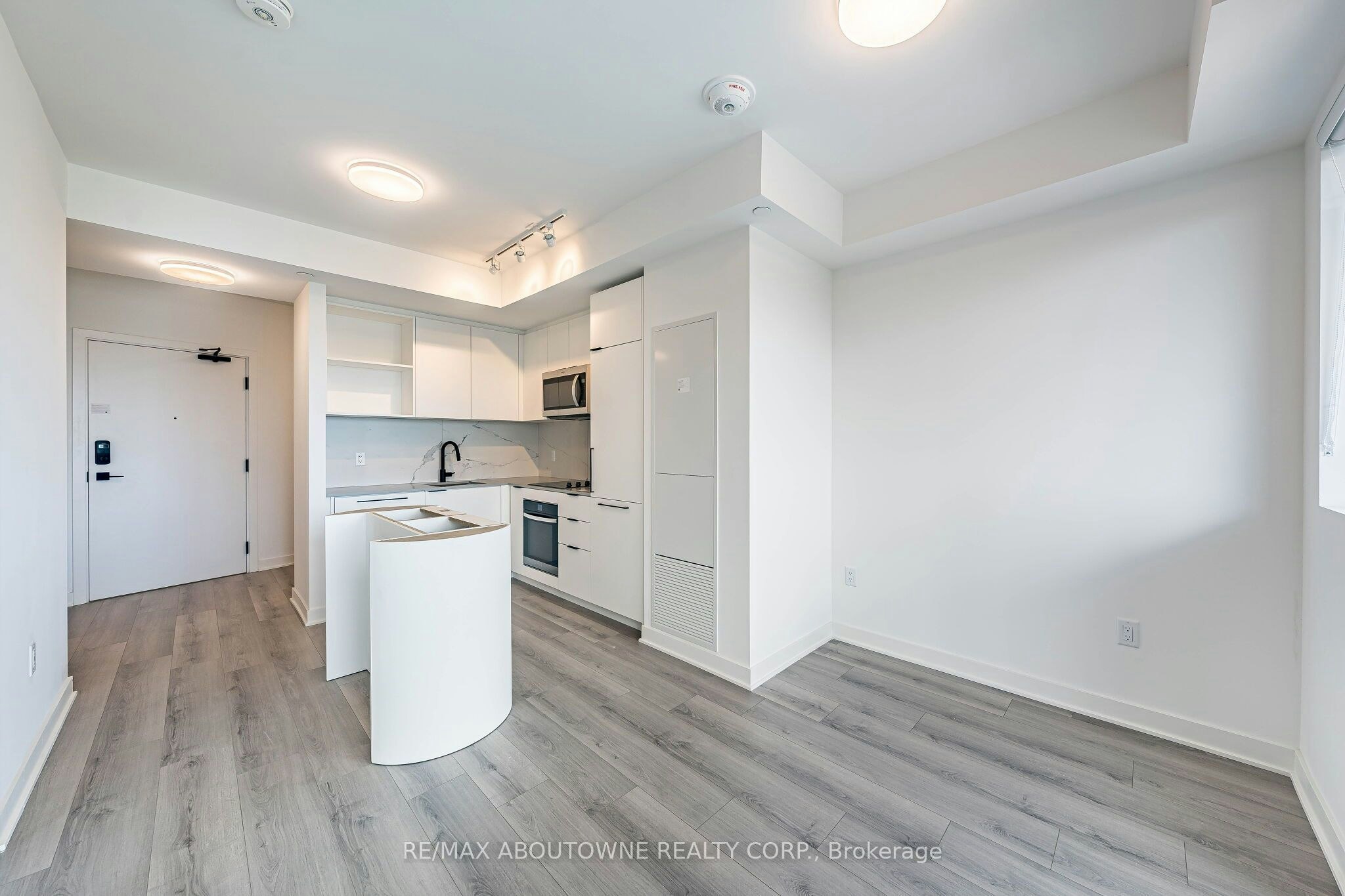 2703-1185 Dupont Street, Toronto, ON, M6H 0G5 - 11