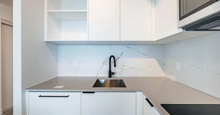 2703-1185 Dupont Street, Toronto, ON, M6H 0G5 - 18