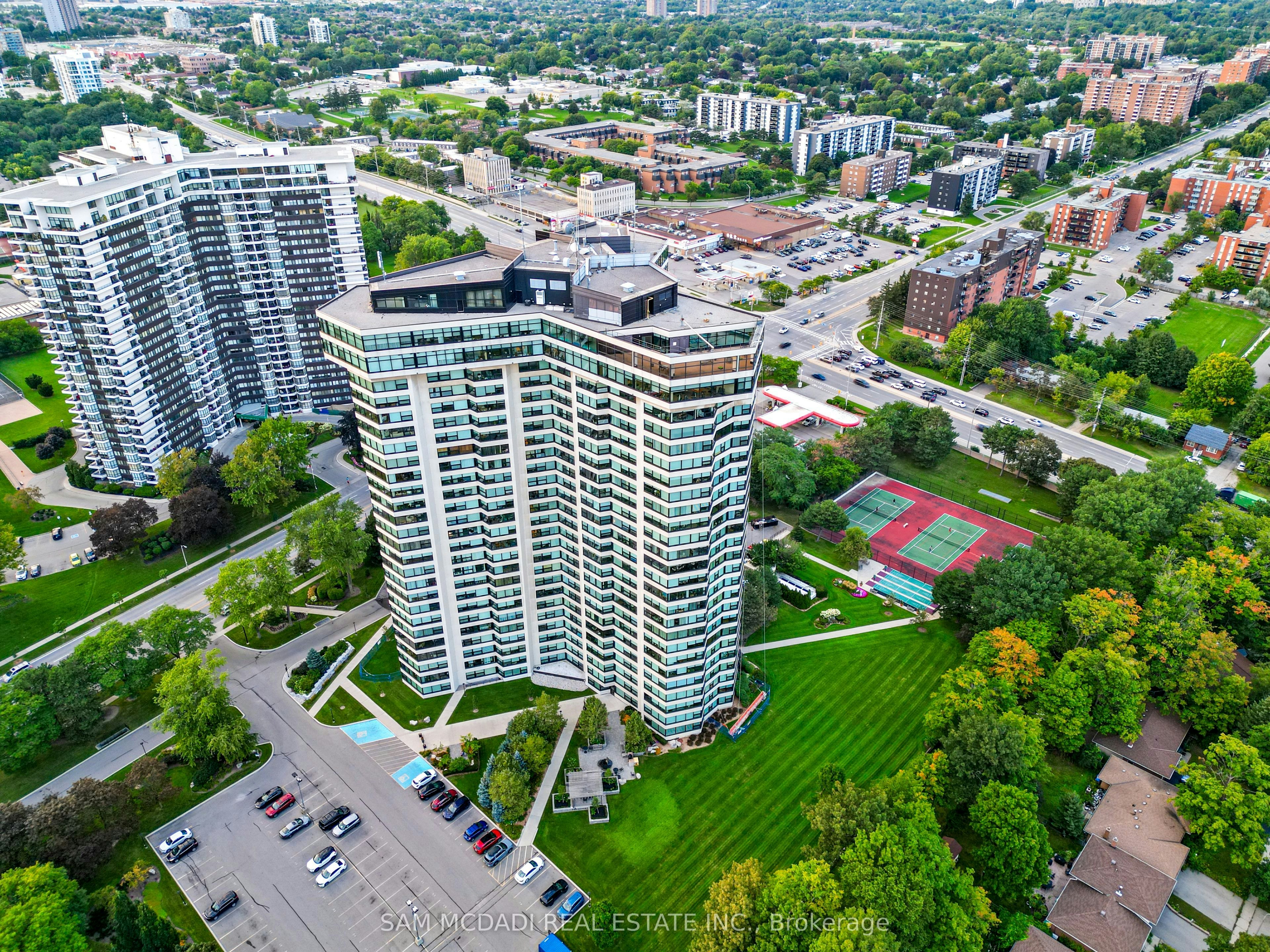 1007-1300 Bloor Street, Mississauga, ON, L4Y 3Z2
