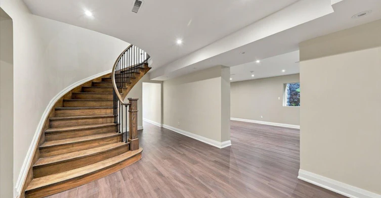 53 Edenvale Crescent, Toronto, ON, M9A 4A5 - 35
