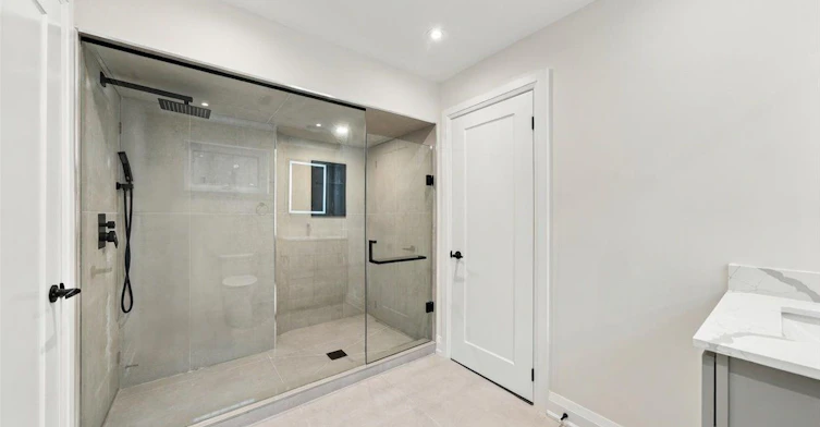 53 Edenvale Crescent, Toronto, ON, M9A 4A5 - 41