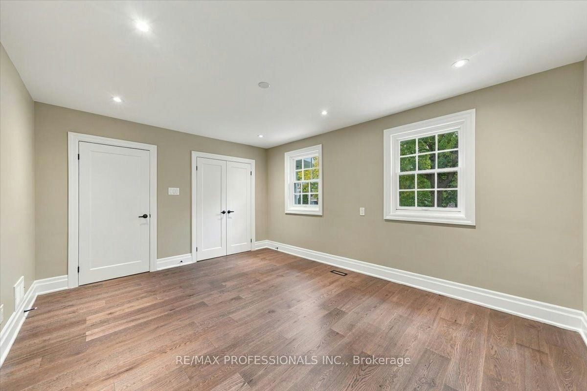 53 Edenvale Crescent, Toronto, ON, M9A 4A5 - 34