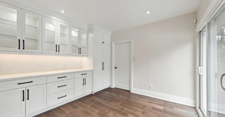 53 Edenvale Crescent, Toronto, ON, M9A 4A5 - 13