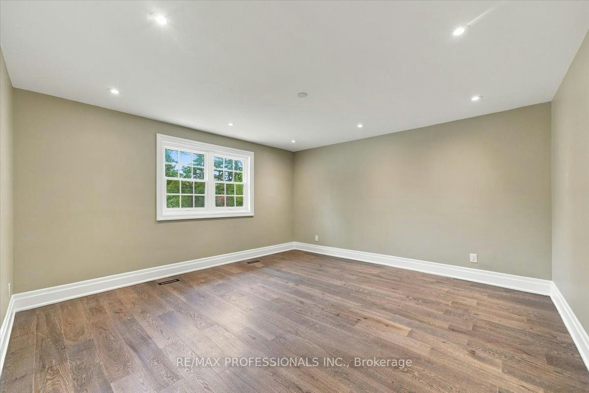 53 Edenvale Crescent, Toronto, ON, M9A 4A5 - 27