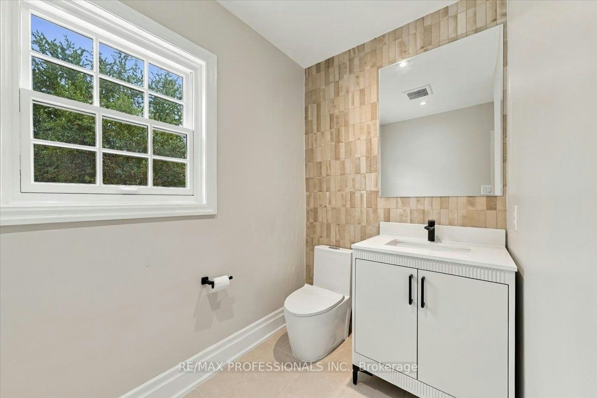 53 Edenvale Crescent, Toronto, ON, M9A 4A5 - 18