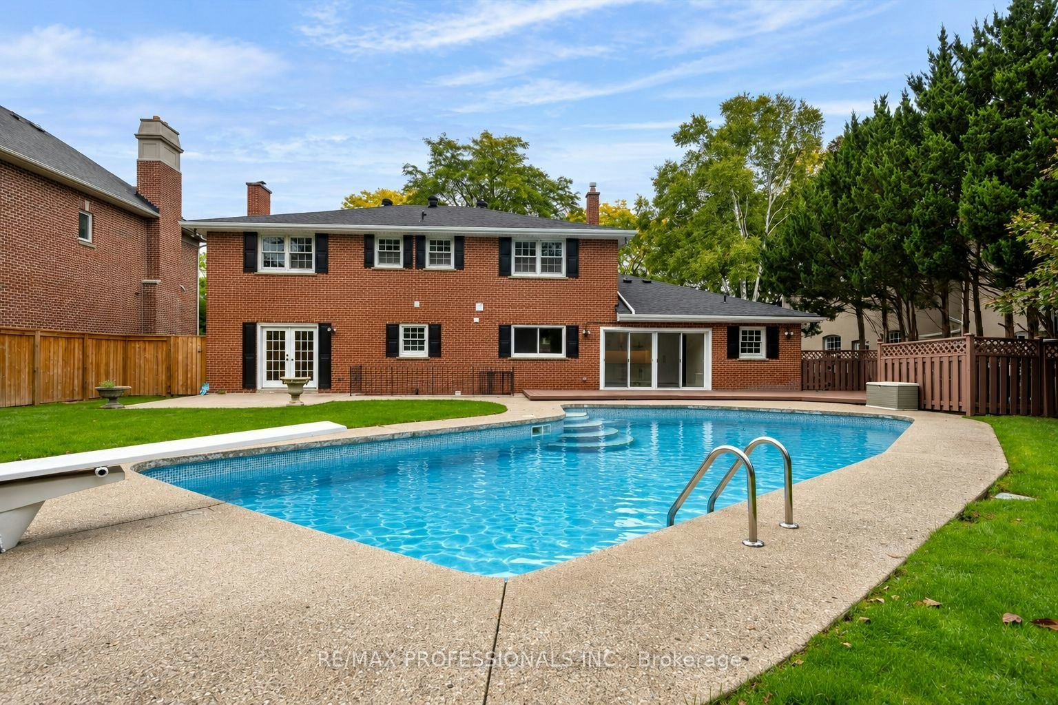 53 Edenvale Crescent, Toronto, ON, M9A 4A5 - 43