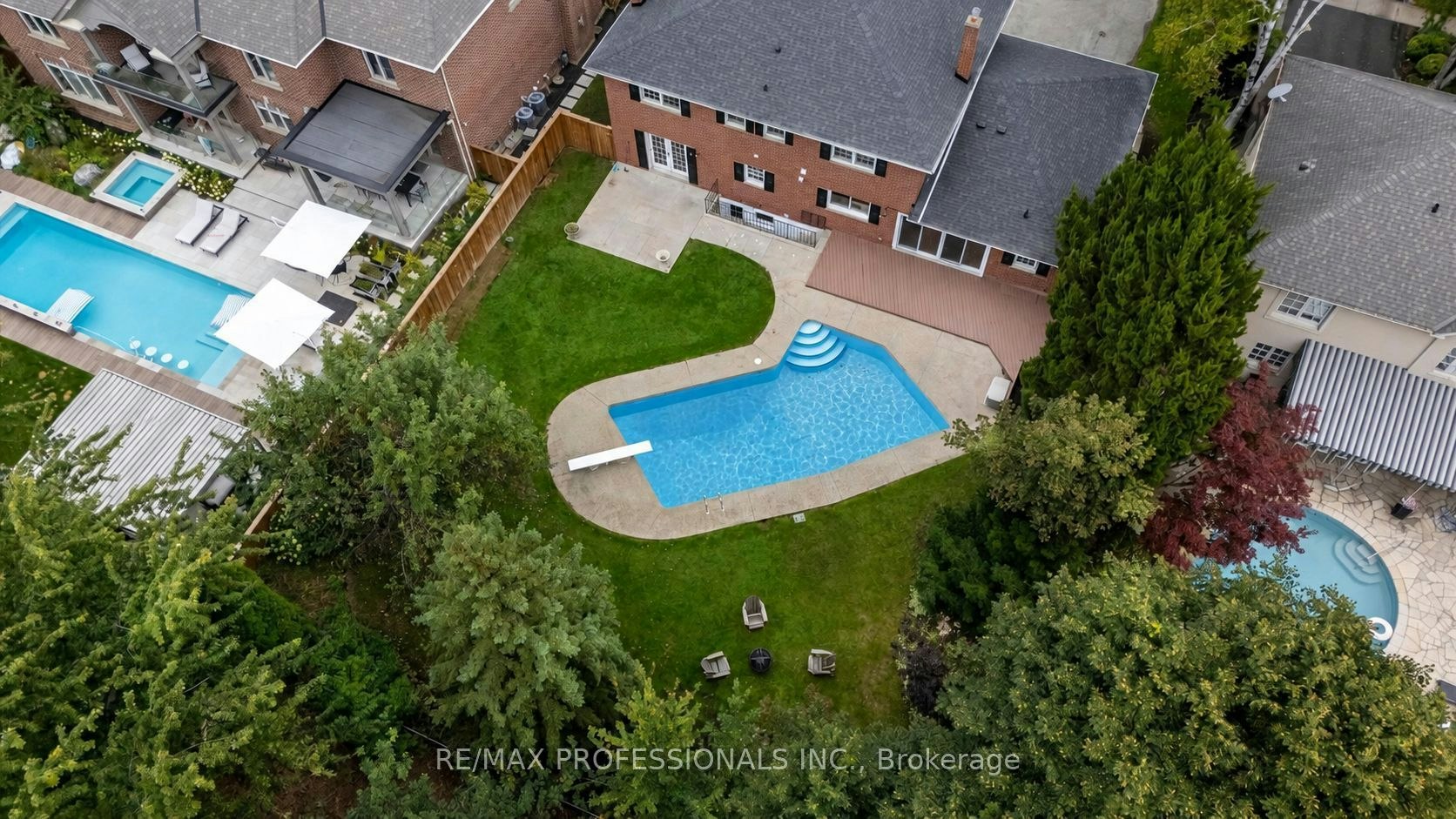 53 Edenvale Crescent, Toronto, ON, M9A 4A5 - 45