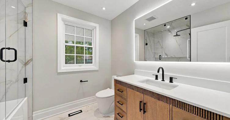 53 Edenvale Crescent, Toronto, ON, M9A 4A5 - 31