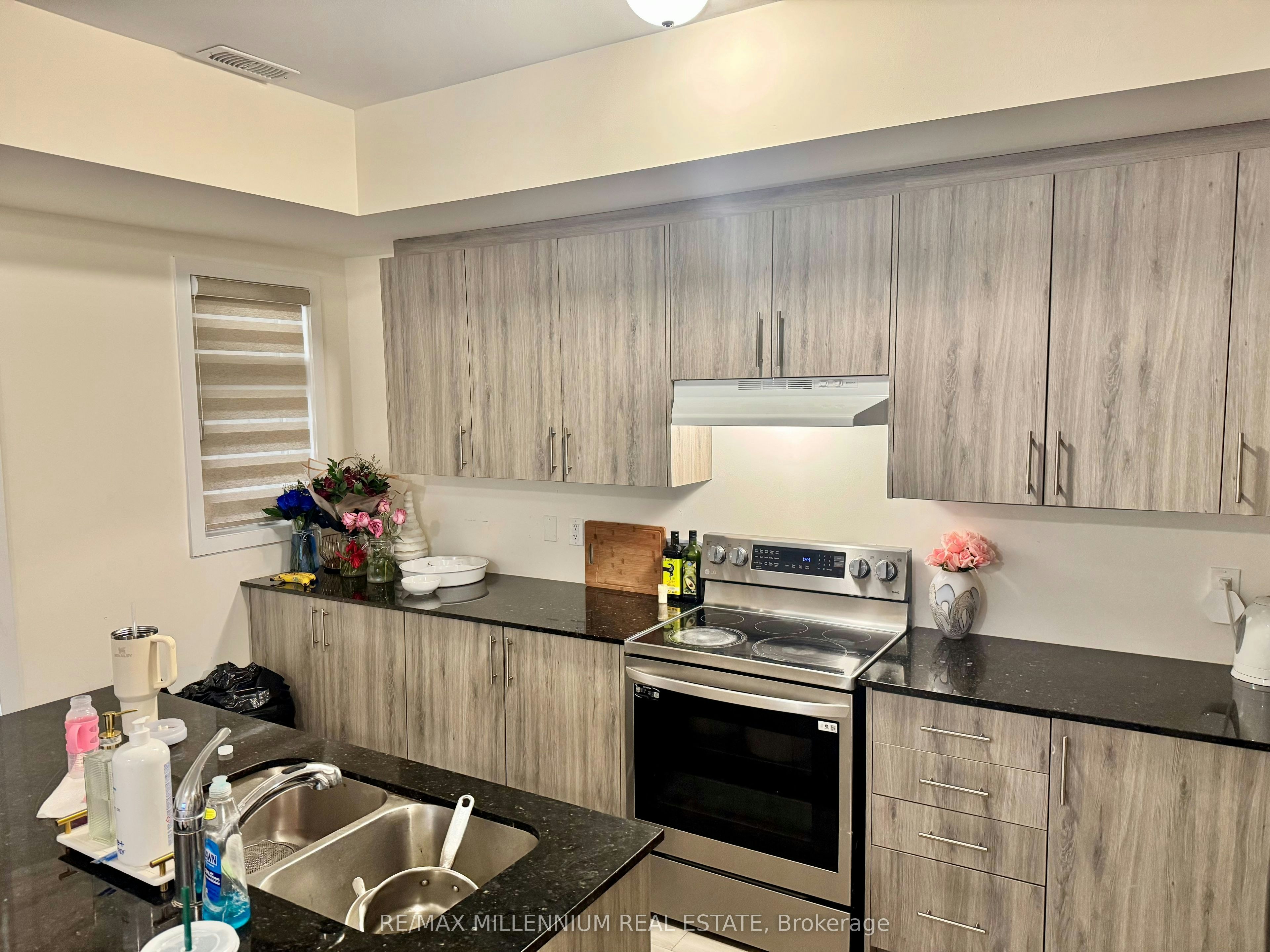1559 Moonseed Place, Milton, ON, L9E 1V4 5