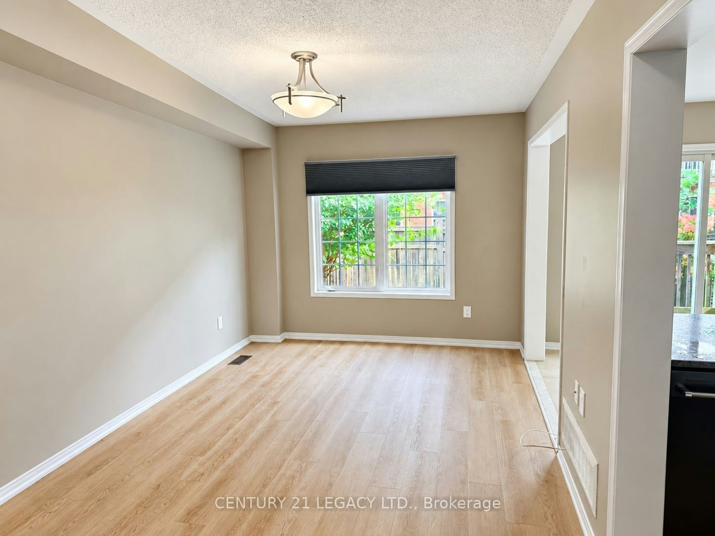 3317 Mikalda Road, Burlington, ON, L7M 0K8 - 5