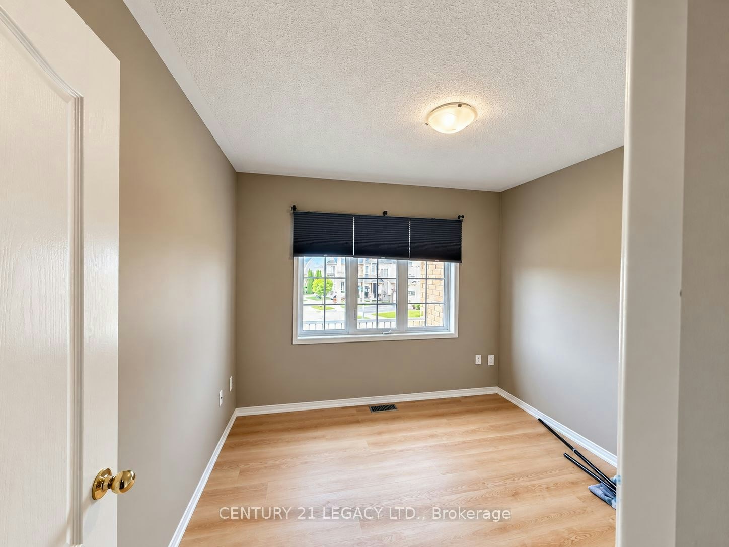 3317 Mikalda Road, Burlington, ON, L7M 0K8 - 25